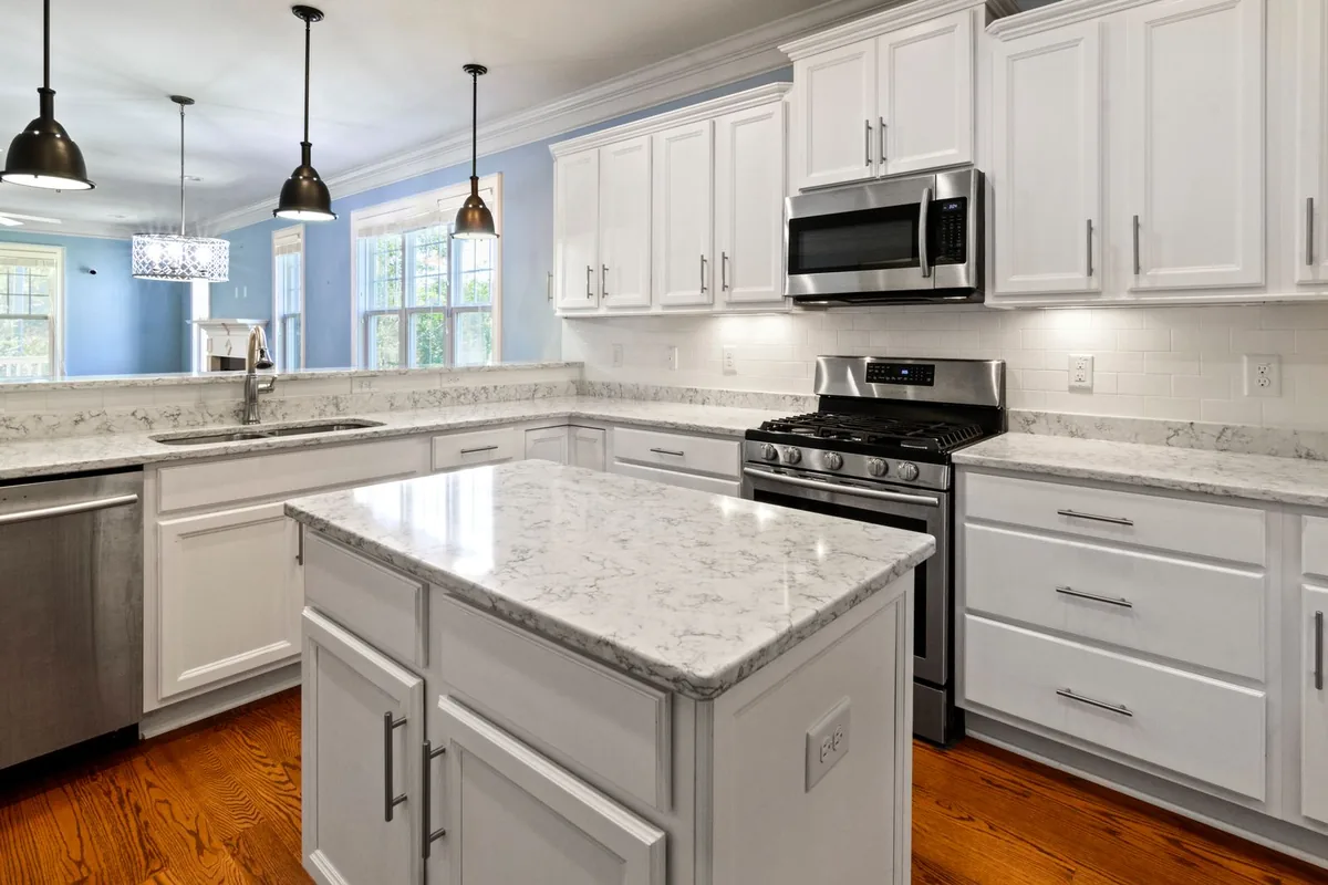 Filth & Squalor Cleanup in Edgewater, NJ